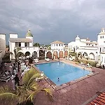 Villas La Alhambra El Cid