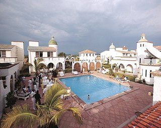 La Alhambra El Cid 3*